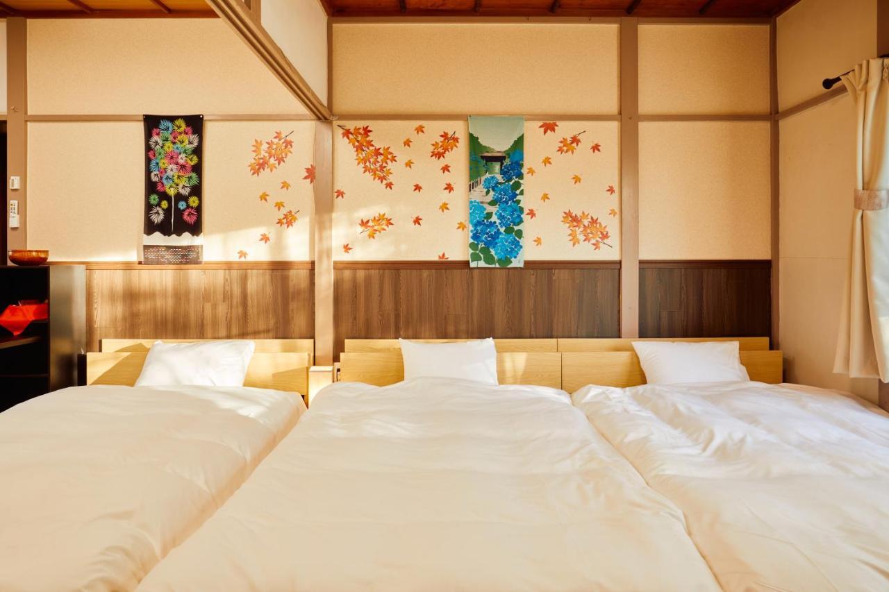 Villa Hakone Kabuto 古民家旅館 150平米 バス停迄一分 準天然温泉 最大12名 Zewnętrze zdjęcie